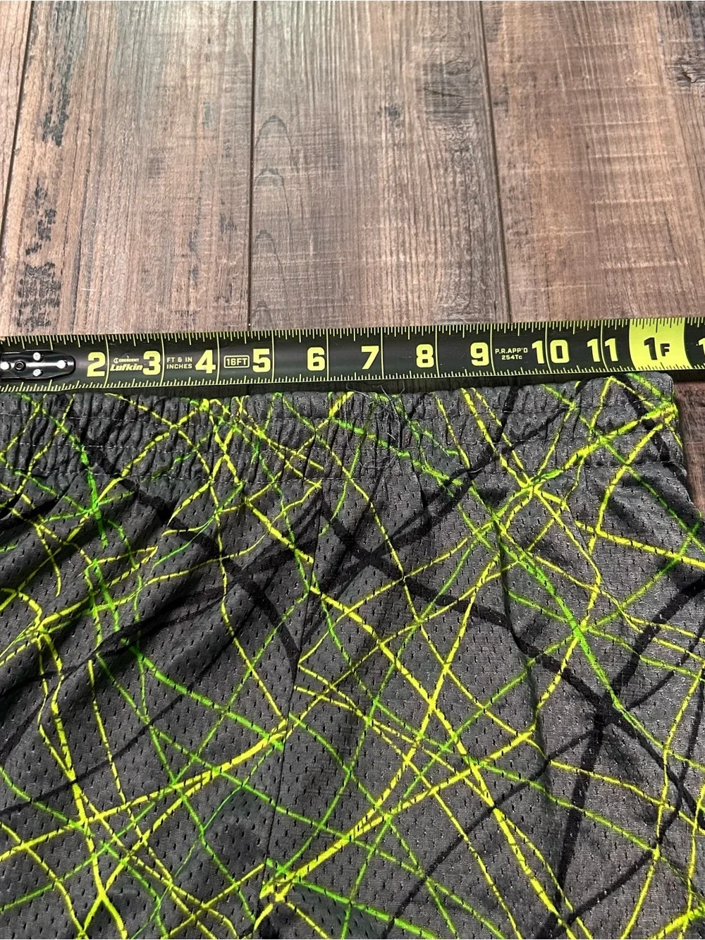 Champion size tag